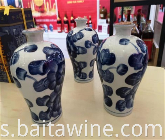 Shaoxing Huadiao Wine Three Year Aged Orchid Vase